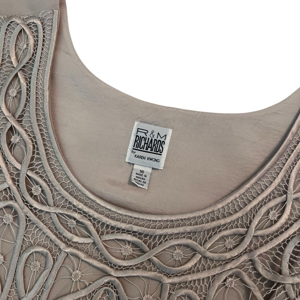 R&M Richards Beige Embroidered Mesh Top‎ Sz 16 Boho Y2K Elegant Chic - Picture 3 of 7